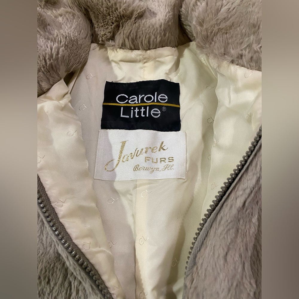 Vintage Carole Little • Javurek Furs: Rabbit Fur Jacket🐇 - Picture 4 of 12